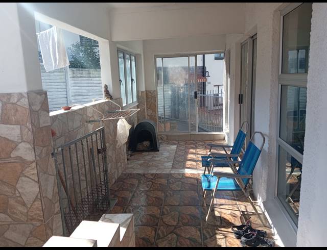 3 BEDROOM HOUSE FOR SALE IN SILVERGLEN
